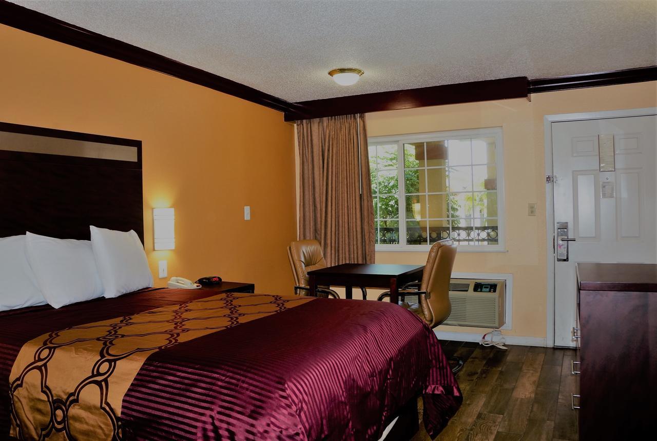 Americas Deluxe Inn- Marysville Buitenkant foto